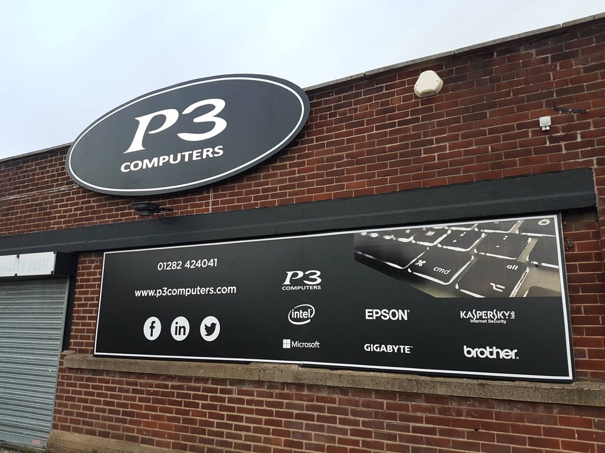 EverythingP3's tweet photo. How far have we come... in such a short time.. from staff to now owners of the company. Purchased on the 31st may and relocated on the 9th June. What doesn't kill you makes you stronger. What a #Team #EverythingP3 make. Come down to see us let's see what we can do for you https://t.co/B8zUY90eZd