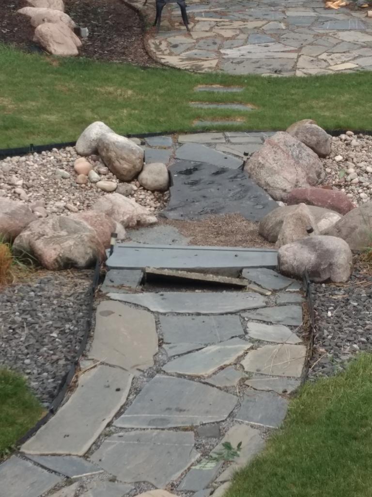 CentazzoJody's tweet photo. Storm washed our slate stairs out and beat my garden down. So sad. https://t.co/sEHZ3SpuXf