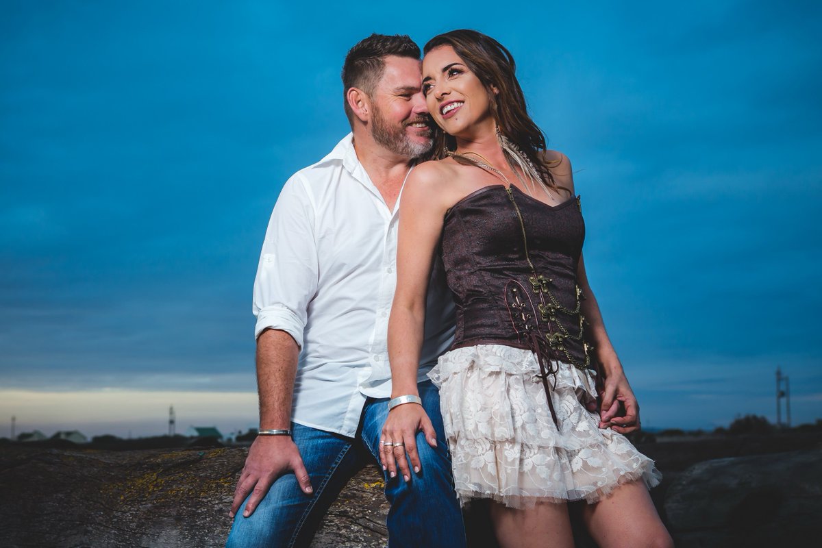 #GrandeFinaleKonsert 14 Junie 2018 met <a href="/WillemBotha/">Willem Botha</a> @Bongi_Mthombeni <a href="/wynandstrydom/">wynand strydom</a> <a href="/chereestrydom/">cheree</a> <a href="/CorneOosthuizen/">Corne J Oosthuizen</a> . Moet nie die laaste van die <a href="/Gariepfees/">Gariepkunstefees</a>  misloop nie!!!