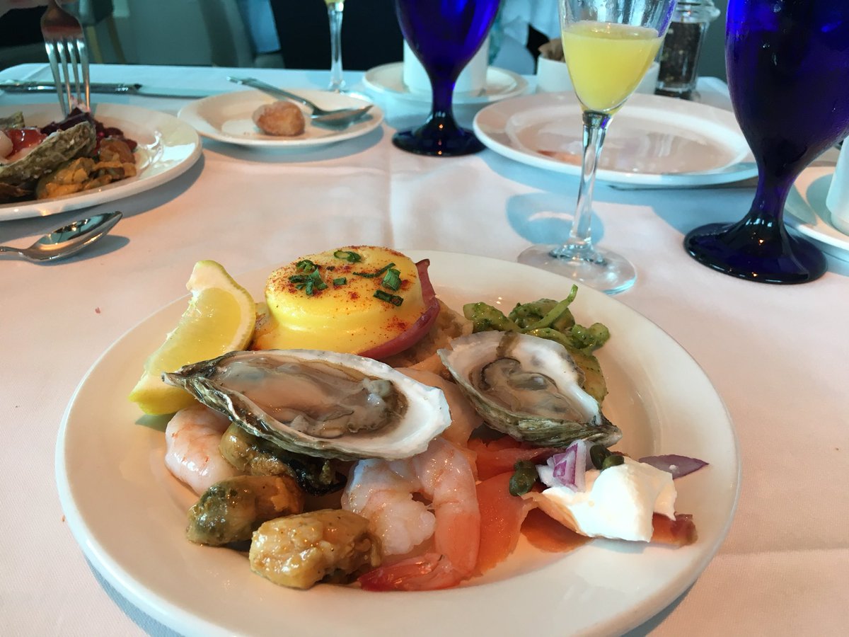 ImMargieTS's tweet photo. Awesome brunch today #pierw https://t.co/KPcYPcNlO8