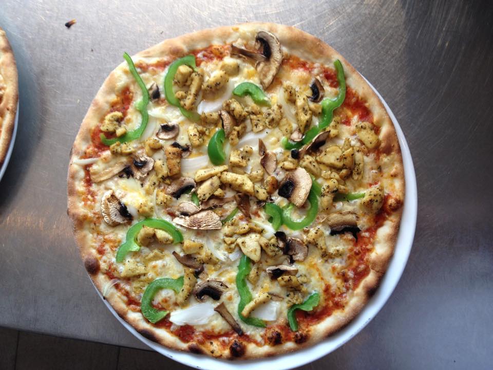 I uke 24 kan du kjøpe en STOR #pizza #Norway til liten pris. Tilbudet gjelder fra vi åpner og frem til kl 17.00, mandag til fredag. Tilbudet gjelder ikke på utkjøring. #kvikk #Harestua #Nittedal #Hakadal #AESW