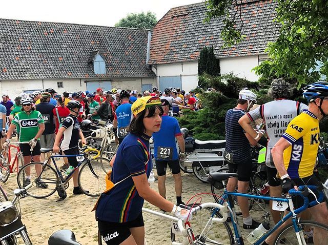 cyclingflanders's tweet photo. Great weekend at the Retro Ronde van Vlaanderen.
.
.
.
#retroronde #cyclinginflanders #cyclinglife #steelisreal #retro.
.
.
Congrats @de_velosoof https://t.co/XMd7v080Cs