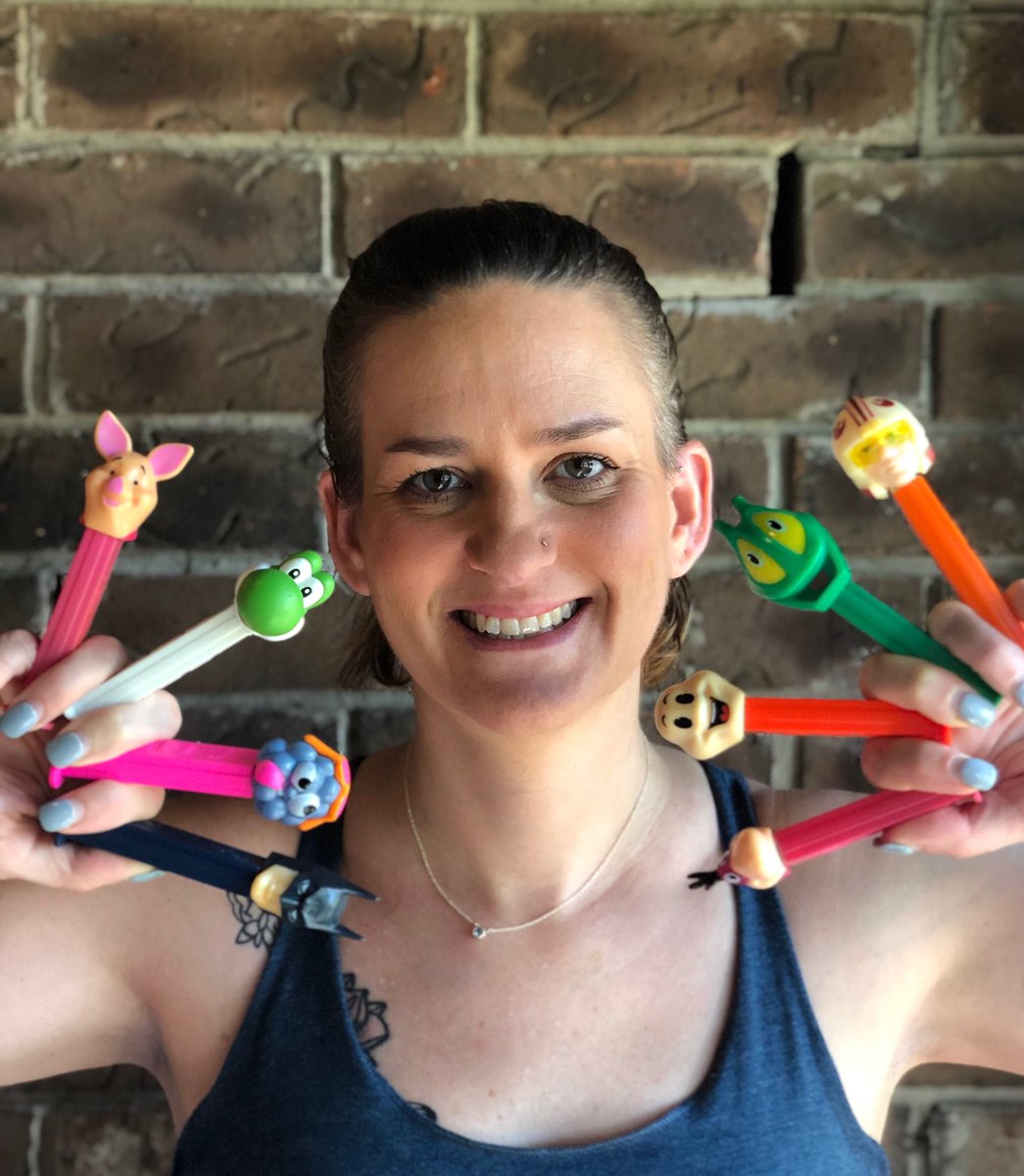 Miscellanylove's tweet photo. I (pezgrl77) met my #GISHBond in Vicky (vjmeichi) because we both love pez! We are 8,302 miles apart in Texas, US and Manila, Philippines and we are both moms, love pizza, and were born in March of the same year!! What are the odds!?
#practicallytwins #GISH https://t.co/Nl7bDUWyVU