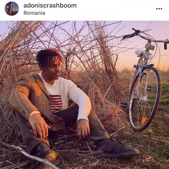 AlexClausell's tweet image. 🙌 YASSS It's time for a great show Adonis Crash Boom:Great Vibes #Fea
liveme.com/share/index_li…