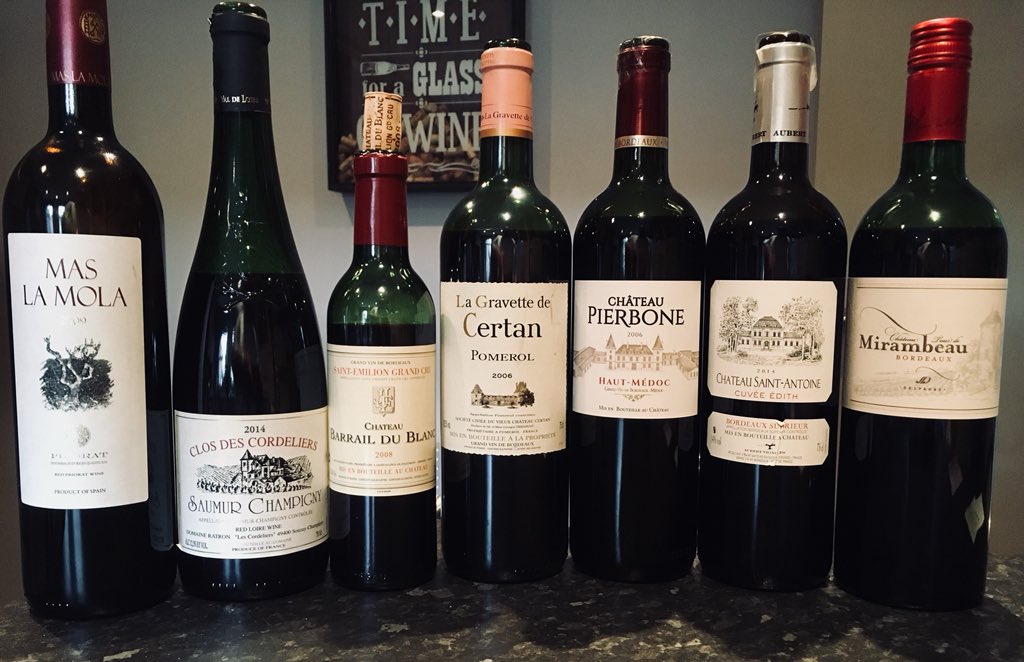 AngieYWine's tweet photo. Sunday night line-up. All in all, a very tasty tasting. #Priorat and #BarrailduBlanc the stand-outs with the #SaumurChampigny a close third. La Gravette de #Certan still needs more time🍷#winelover #drinkbetterwine #alwaystimeforaglassofwine https://t.co/hpTTiDdBLX