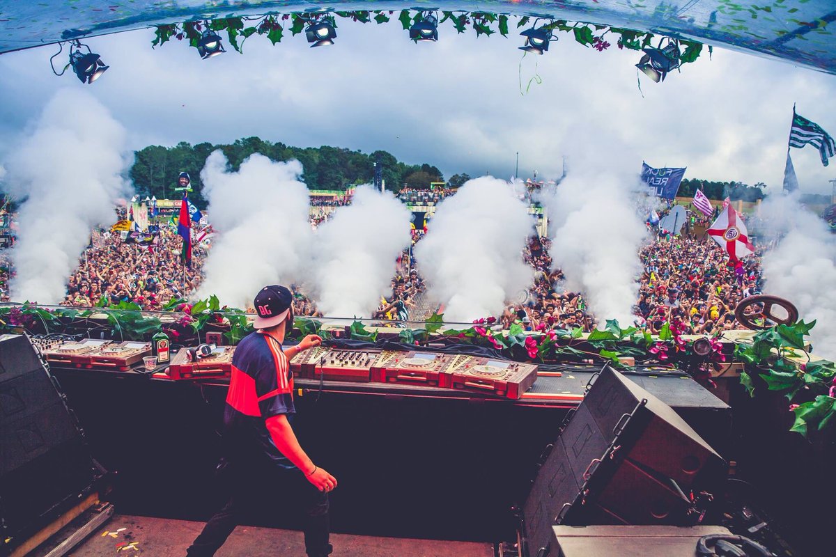 BORGORE stops by Tricky Falls Friday! Grab your tickets before they Sell Out 💨💨💨