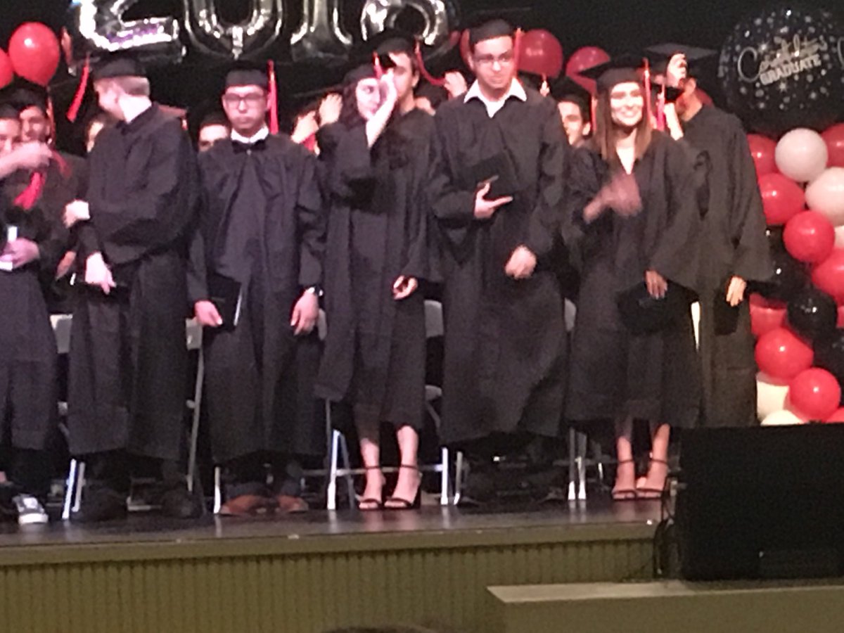 AkiliGreg's tweet photo. My son Tayari graduation. I’m very proud of him. https://t.co/LDaXTfgCaj