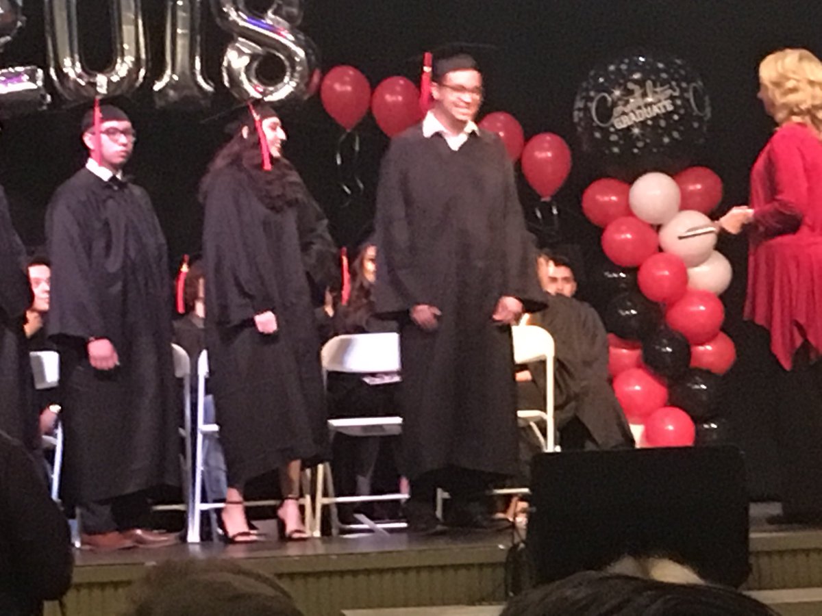 AkiliGreg's tweet photo. My son Tayari graduation. I’m very proud of him. https://t.co/LDaXTfgCaj