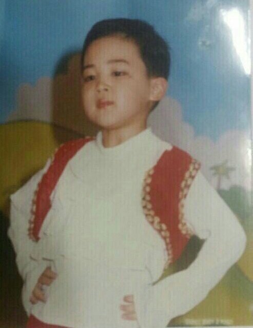 Annekeputrii's tweet photo. @BTS_twt Jimin❤️❤️ https://t.co/peBWA3xvck