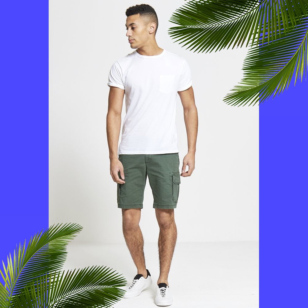 SUMMER ESSENTIALS ONLINE NOW dmljeans.co.uk
.
.
.
.
#dml #dmljeans #manchester #style #menswear #fashion