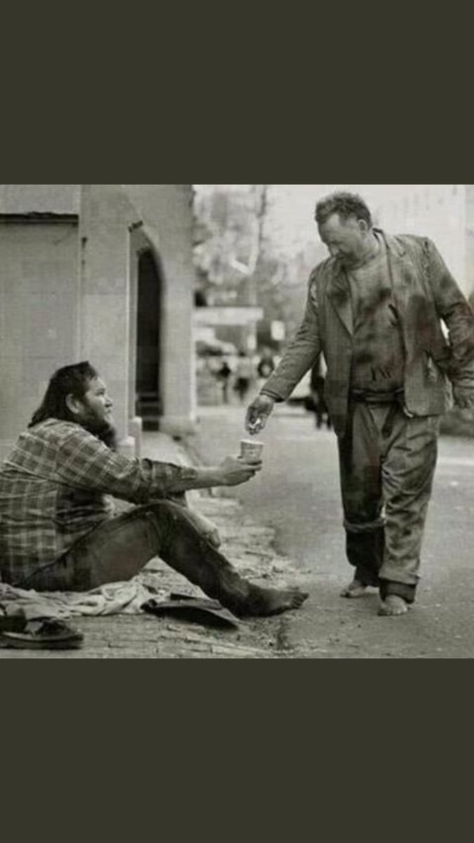 nailaldafiri's tweet photo. على خطوط الفقر مرتاح ومطفّر 
احسن ولا الي يصدّ ويعقد حجاجه

"
"

الطيب ماهوب تعطي شيّ متوفّر 
الطيب شيّ ٍعطيته .. وانت محتاجه ! https://t.co/9VE7CcxgHI