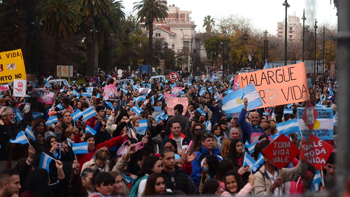 chelocarubin's tweet photo. Acto #ProVida https://t.co/tQ1BzRPAby