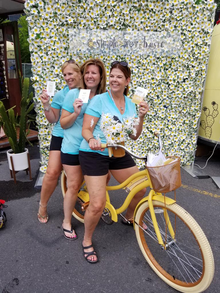 LoriKLong's tweet image. #simplenotbasic