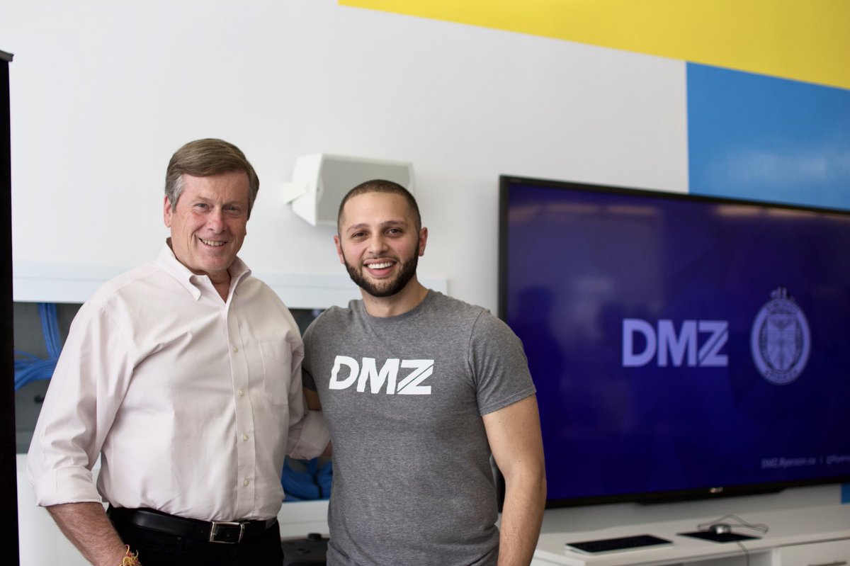 dmzhq's tweet photo. “The future of safety in our city will be an outcome of collaboration, innovation and a commitment to push the bar higher” – Mayor @JohnTory
Congratulations to team ‘51.5 Jump Street’ for coming in first place at the #HackTPS hackathon with @TorontoPolice! 🎉👌🏼 https://t.co/mq5GCq9STl