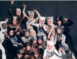 kellymgold's tweet image. So many cats, so little time. 1993ish  #TonyDreaming #TonyAwards