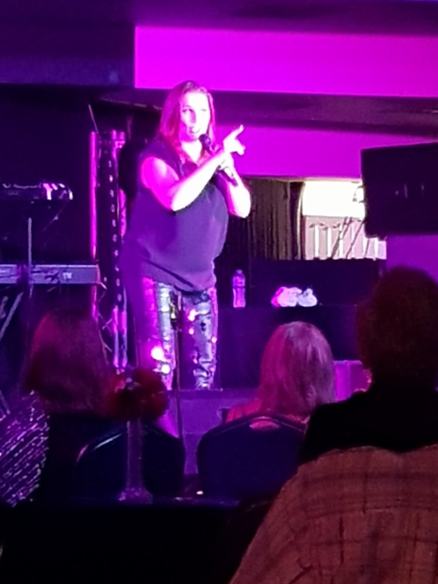 mattpearson78's tweet image. Oh my days what an incredible night!! So many surprises!!
@SamBaileyREAL Incredible as always ❤❤ #Blackpool #sambailey #40th #viva