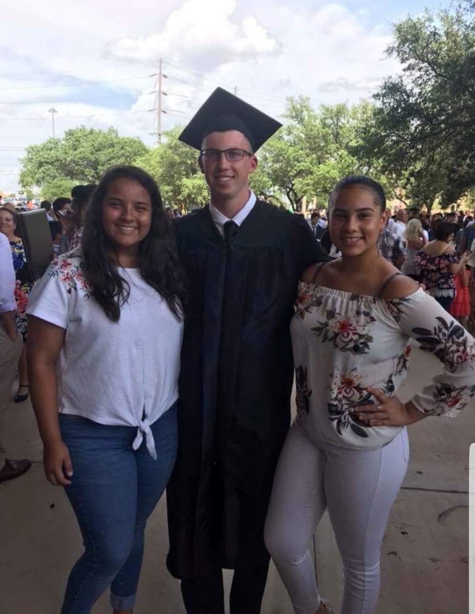 Nick_Dill23's tweet photo. "God Bless and Go Cougars"! #gradszn2018 https://t.co/ZnEOppHCby