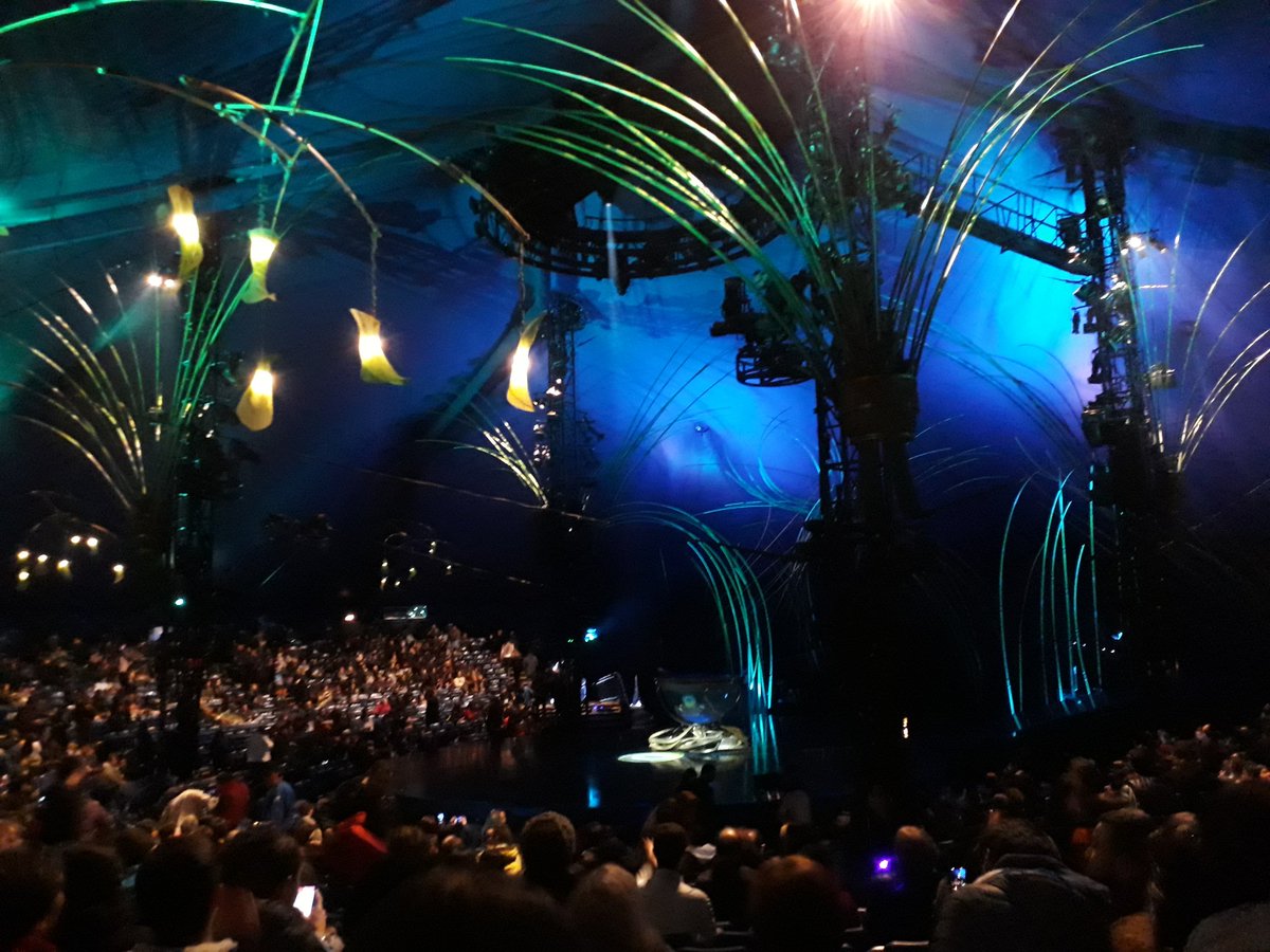 Manneee_C's tweet photo. Espectacular @CirqueSoleilCL 👏🏻 agradecida https://t.co/fwg9iXXwzB