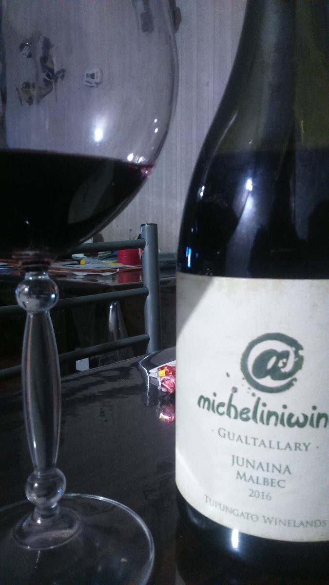 Riquísimo Malbec de Gualtallary, jugoso, fresco, un vino de hermosas texturas en boca. Estos vinos de <a href="/micheliniwine/">Matias Michelini</a> son excelentes!