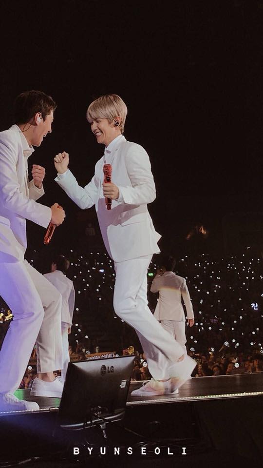 sanciry's tweet photo. 19 por hacer los conciertos mas divertidosssss
#30ReasonsWithEXO
#30ForSeHun
@weareoneEXO https://t.co/9spGDucnxr