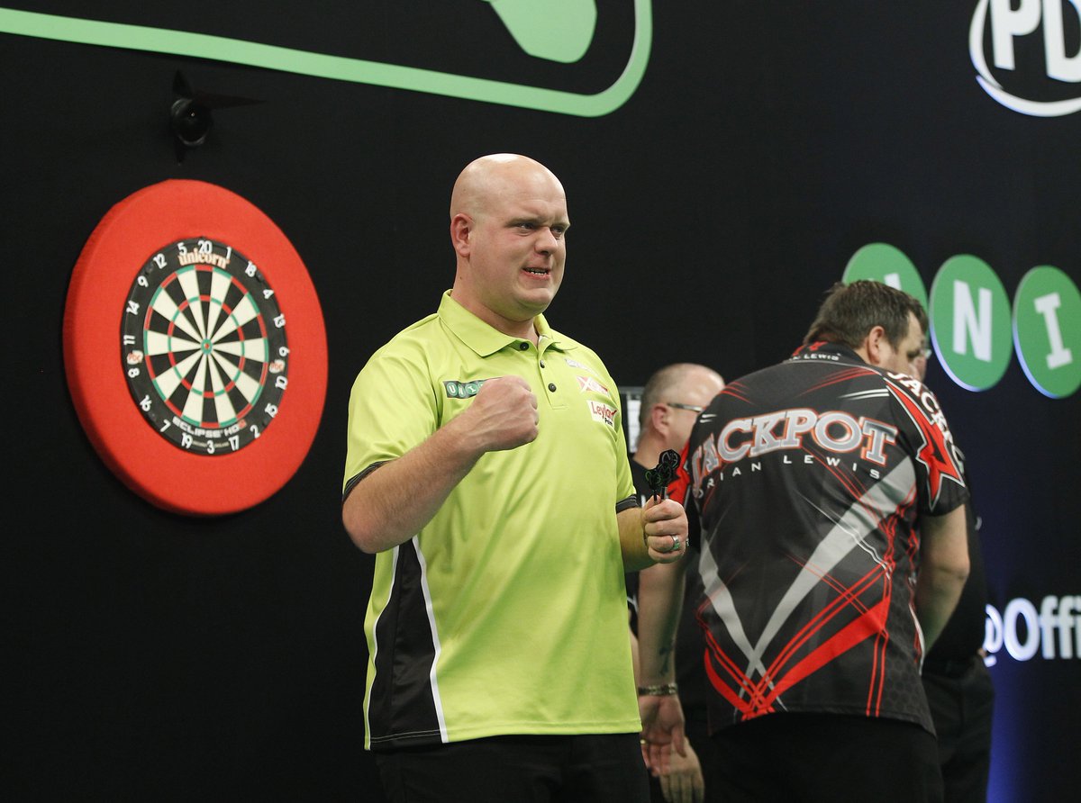livedarts's tweet photo. 🏆 WINNER: Michael van Gerwen is the 2018 Gibraltar Darts Trophy champion after an 8-3 victory over Adrian Lewis in the final! #GDT18 https://t.co/CO20lXiUtg