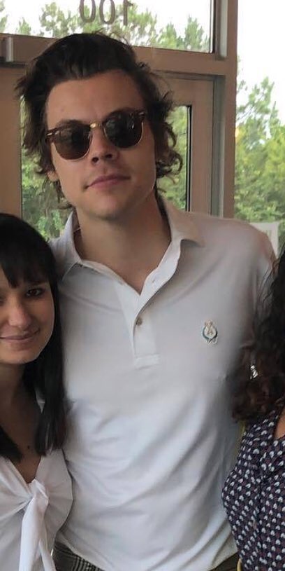 harrxstyleslove's tweet photo. #harrystylesrecently #harryupdates
YES SIR https://t.co/1cJTqsENoN