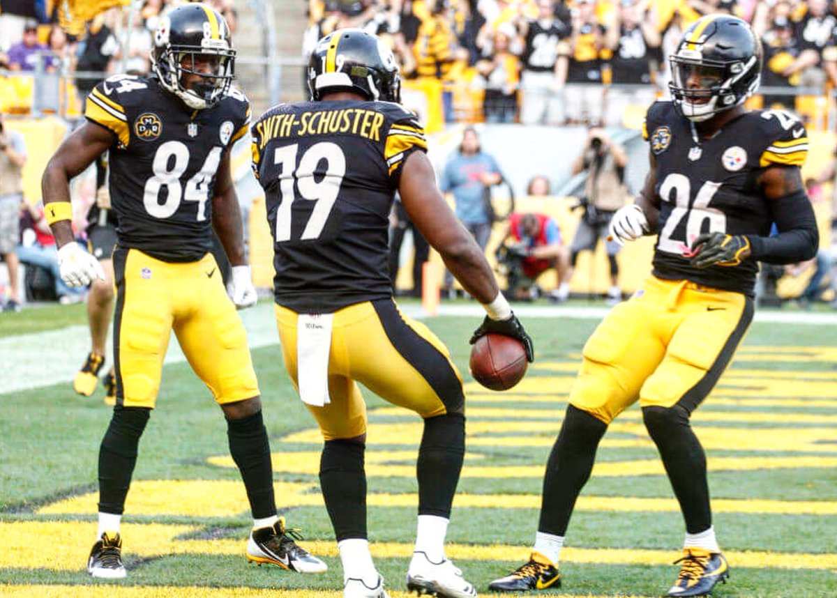 TeamJuJu's tweet photo. MEET ME IN THE ALLEY WITH THE TROOPS‼️ https://t.co/fom5p1XwAv
