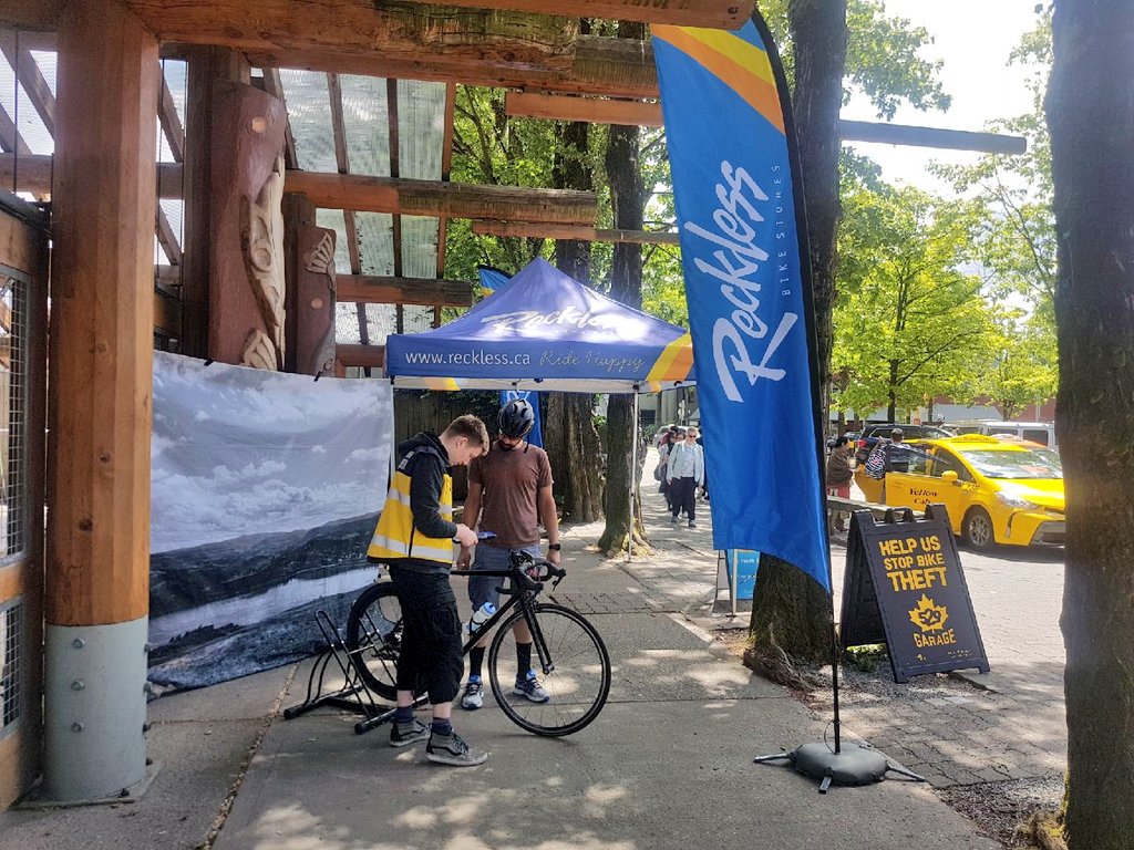 KitsFairCPC's tweet photo. Shout out to #RecklessBikes for registering @Project529BC for cyclists with #KitsFairCPC #Volunteers today @granville_isle ! Register your bike Today! @VancouverPD @VanPoliceFnd https://t.co/IpAlVzpD68