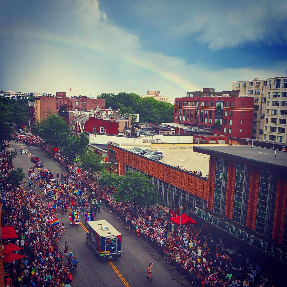 MashTP's tweet photo. Did you see the RAINBOW at pride yesterday? 

#dcpride #pridedc #pridemonth #pridemonth2018 #priderainbow https://t.co/4oKyOTTez4