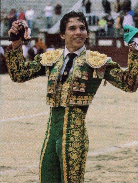 andrelagravere's tweet photo. Difícil de creer.  QEPD Mario Aguilar . Mucha fuerza a todos sus familiares en estos momentos difíciles . https://t.co/6r7vQIw2KJ