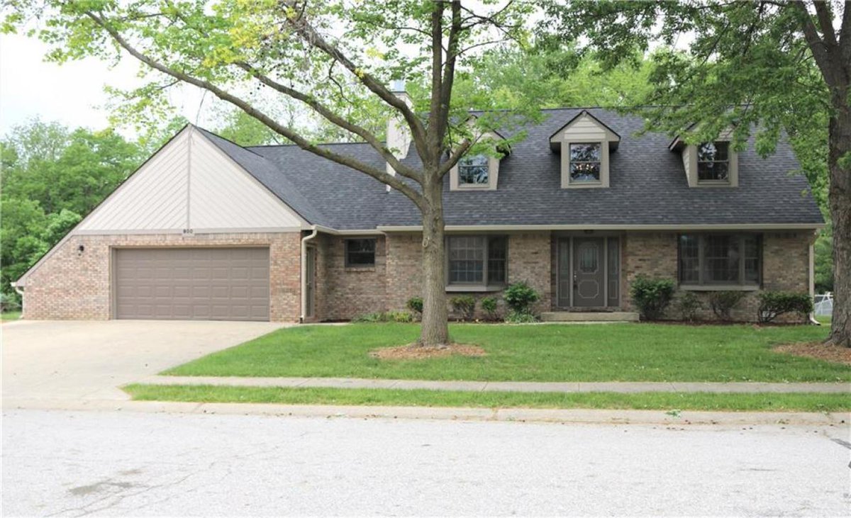 jmludlow1's tweet photo. You can make this house your home! Ask me for more info. #realestate  https://t.co/YCHnfFmXDm https://t.co/H9VhL6CP1n