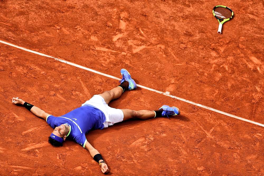 Sporf's tweet photo. 🇪🇸 @RafaelNadal’s Tennis Career:

🇫🇷🏆 11x French Open
🇺🇸🏆 3x US Open
🇬🇧🏆 2x Wimbledon 
🇦🇺🏆 1x Australian Open

🏅 4x Davis Cup
🥇 2x Olympic Gold

💰 £100,000,000 Prize Money

🎾 Legend. https://t.co/j71RbnbB7u