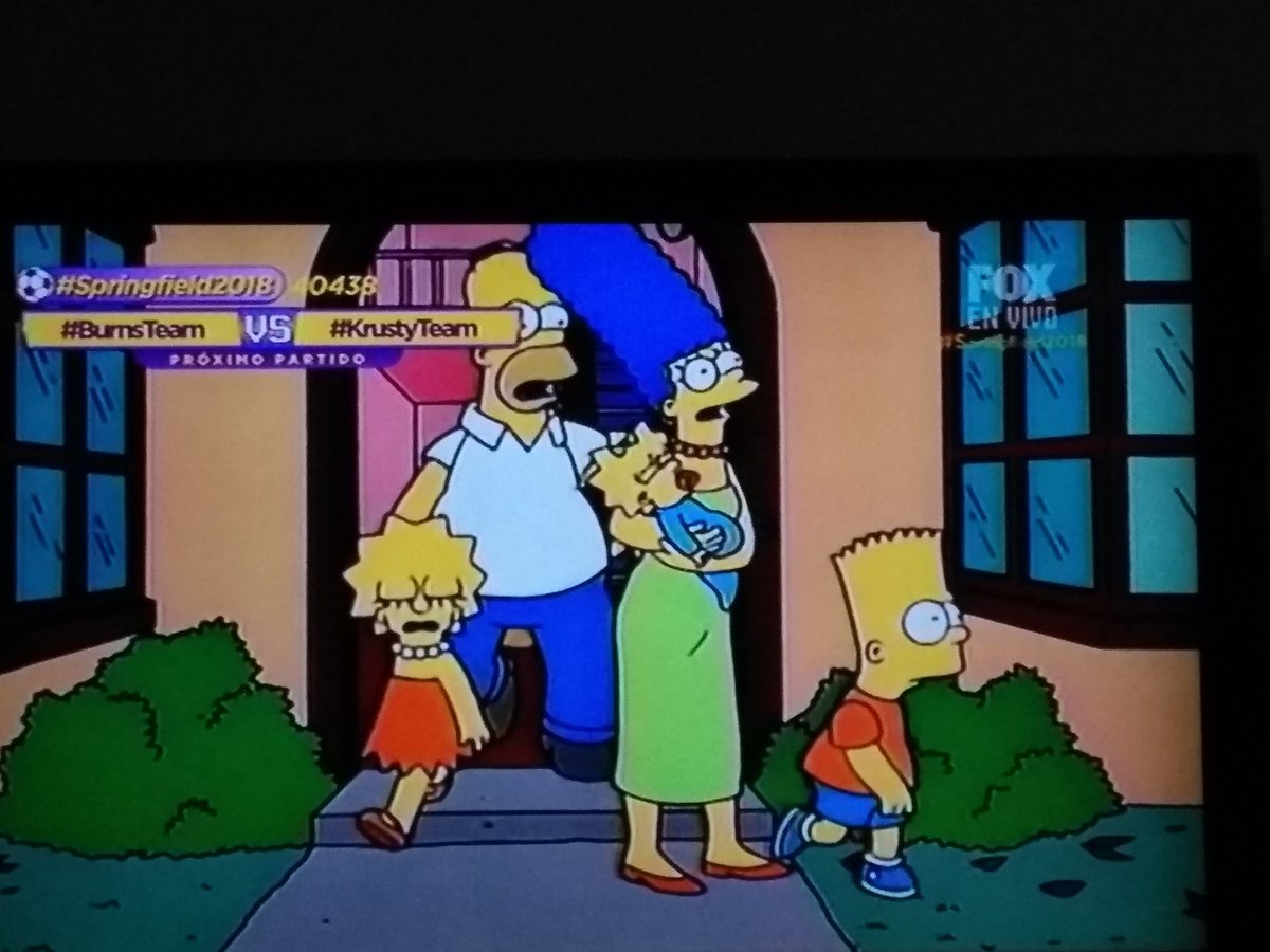 ✨💃✨ Súper plan para un domingo de descanso con #sprinfield2018 por <a href="/CanalFox_la/">Jeferson BP</a> ✨✨💃💃✨✨ Amo <a href="/TheSimpsons/">The Simpsons</a>