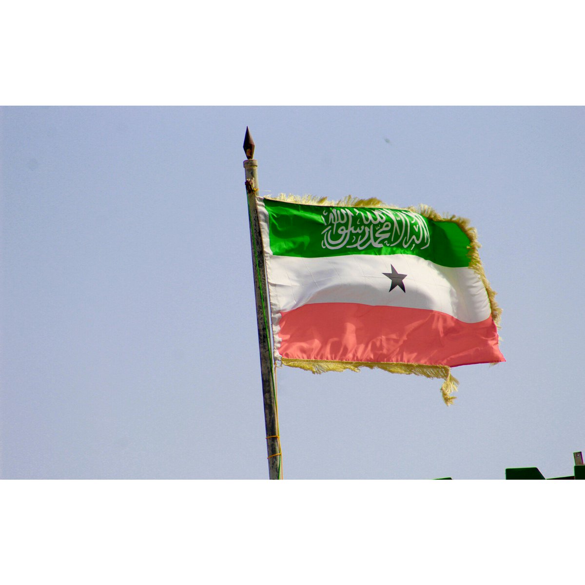 zaid_official_p's tweet photo. Somaliland horumar iyo bilic
#khayryada
#Dahabshiilbank
#somalilandflag
Guul iyo gobonimo
#photosummer
#sawirqaade https://t.co/hWl38zx9NZ
