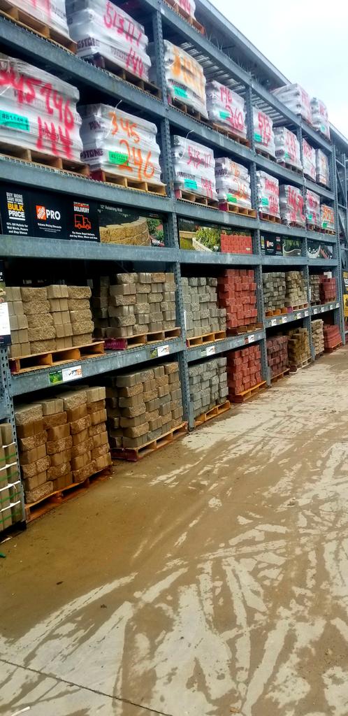 JustinDubiel1's tweet image. Making pavestone great again! #pavestone