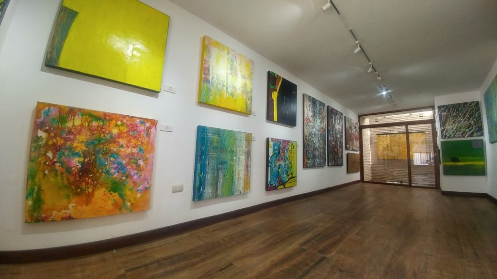 Yigalds's tweet photo. Yigal #artelima #arte #galeria #barranco #arteenbarranco #barrancodenoche
Visitas guiadas https://t.co/8RnHCqU12o