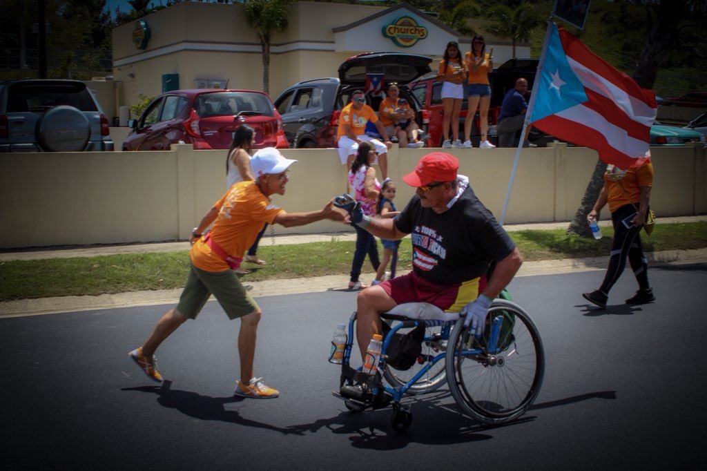 BengieMolina1's tweet photo. This is our real superhero @raymondarrieta 🇵🇷THANK U SO MUCH for what you and your group are doing for all the kids!!🙏🏽
Este es nuestro heroe verdadero🇵🇷GRACIAS #raymondarrieta por ese corazon súper humilde!!🙏🏽BENDICIONES HERMANO!! #davida2018 DTB🙏🏽 https://t.co/urY1cjaC6f