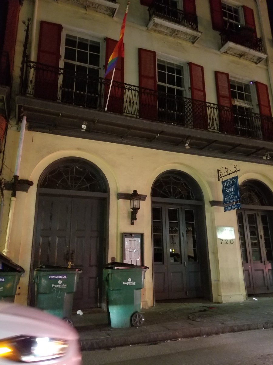 504ever___'s tweet photo. @cafesoule720 🏳️‍🌈👋💝👐🏳️‍🌈 Noticed your flag supporting #GayPride &amp; wanted to share the love with twitter! #NOLA #FrenchQuarter #frommycarpic #afterhours #nothingbutaparty🍹🌈 https://t.co/3gOprlhAns