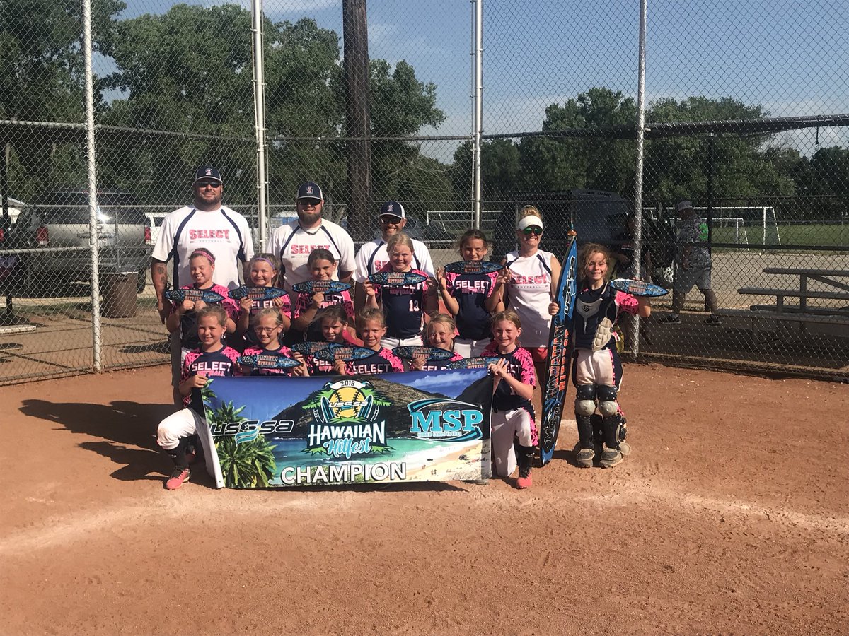 recre8or's tweet photo. Championship #Select8U @HawaiianHitfest #Hawaiianhitfest2018 https://t.co/mDzifKZOta