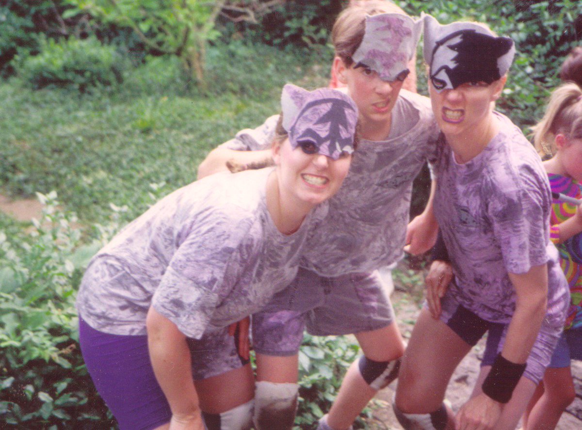 dentonenclave's tweet photo. #TonyDreaming Akela and her cubs for Jungalbook in Nashville, Tennessee https://t.co/AS0PAhM4m9