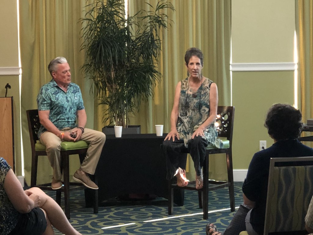 egenna's tweet photo. @vgbelieve is Live on Facebook now.  He is a guest speaker at Sunday Night Alive with Denise Schubert #stopstoppingyourself https://t.co/4BQoy2yRYK