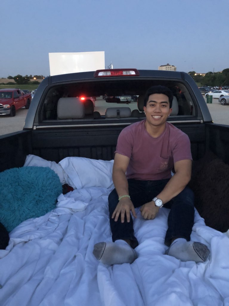 hillarypilsbury's tweet image. groovy like a drive in movie ~