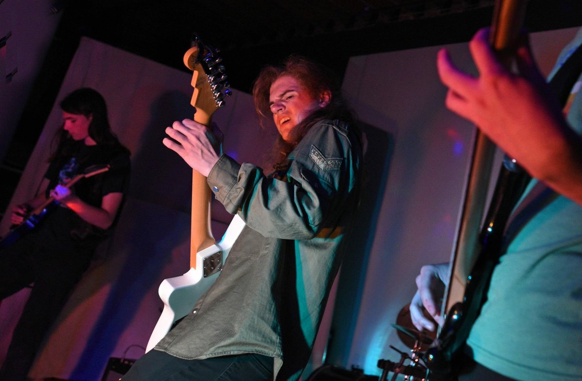 InGoodCondition's tweet image. Minicine?
—
 #In #good #condition #ingoodcondition #band #ingoodconditionband #new #music #newmusic #newband #patreon #support #caddo #shreveport #louisiana #highschool #shreve #byrd #magnet #caddomagnet #bands #musiclovers #alternative #rock #alternativerock #local #localmusic