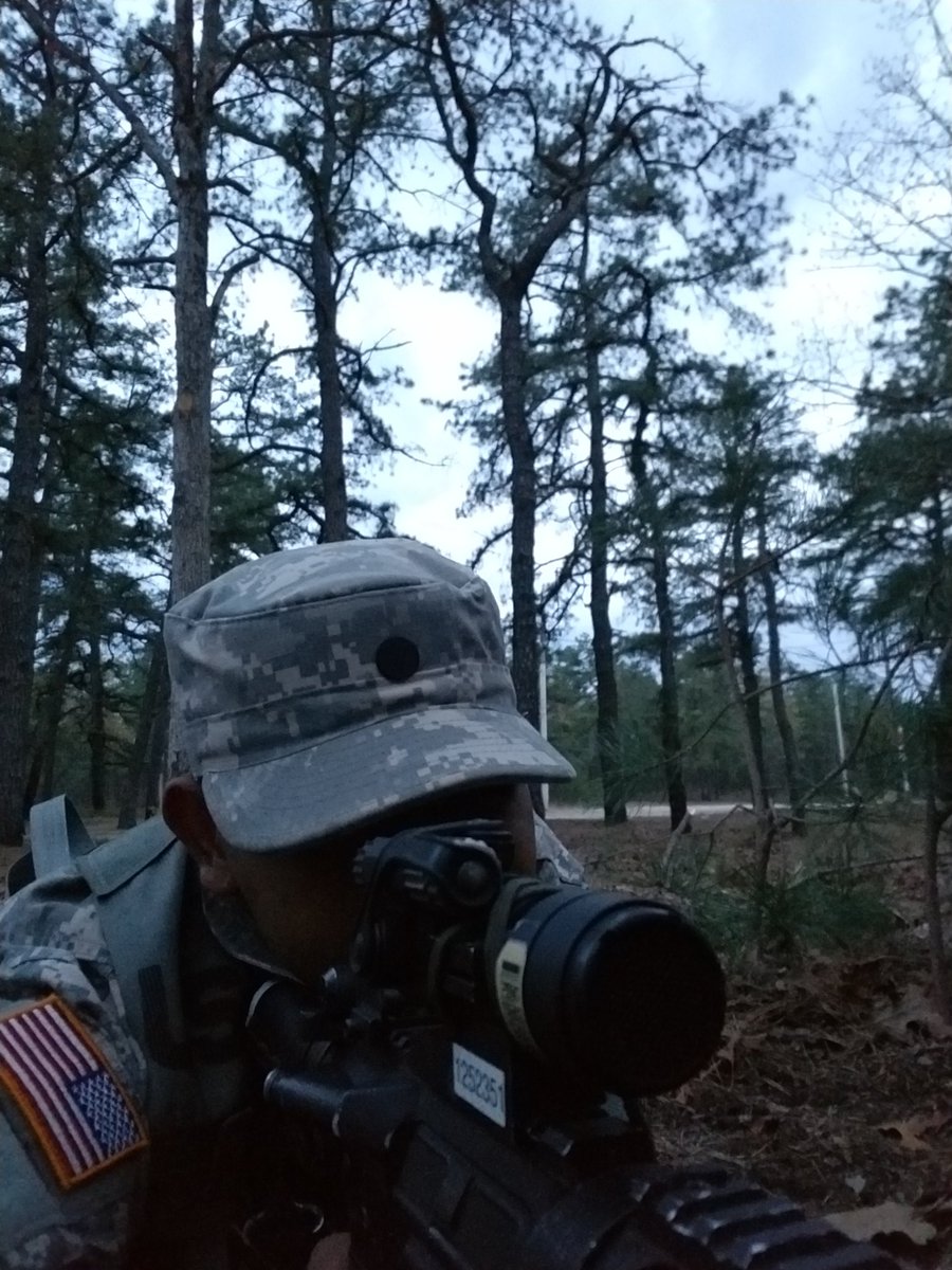 AlexWizardPro's tweet image. Infantry Life!