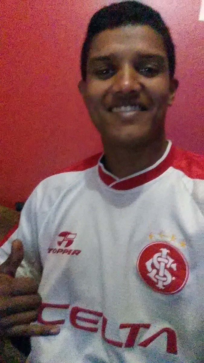 _kevenbritos's tweet photo. #ÉoInter ... essa camisa é top demais !!! haha 😀😀 https://t.co/3Kk79cPaTH