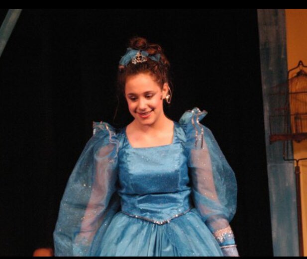 AlexisE29's tweet photo. Why not? Me as the Fairy Godmother in Cinderella, age 14. #TonyDreaming https://t.co/JMTyHWefuJ