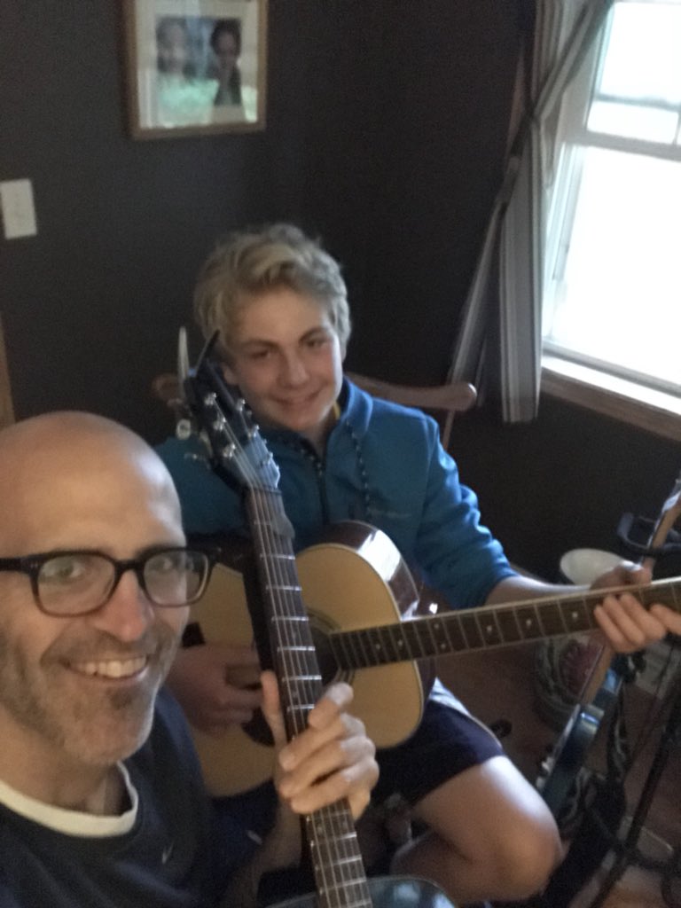 JPs6String's tweet photo. Lots of great stuff happening at JPs Six-String Studio https://t.co/unSNZ3Y8Hw