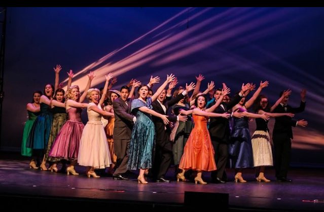 TheatreHouston's tweet photo. #tonydreaming with our Curtains Cast!! https://t.co/gO0xVmhZxv