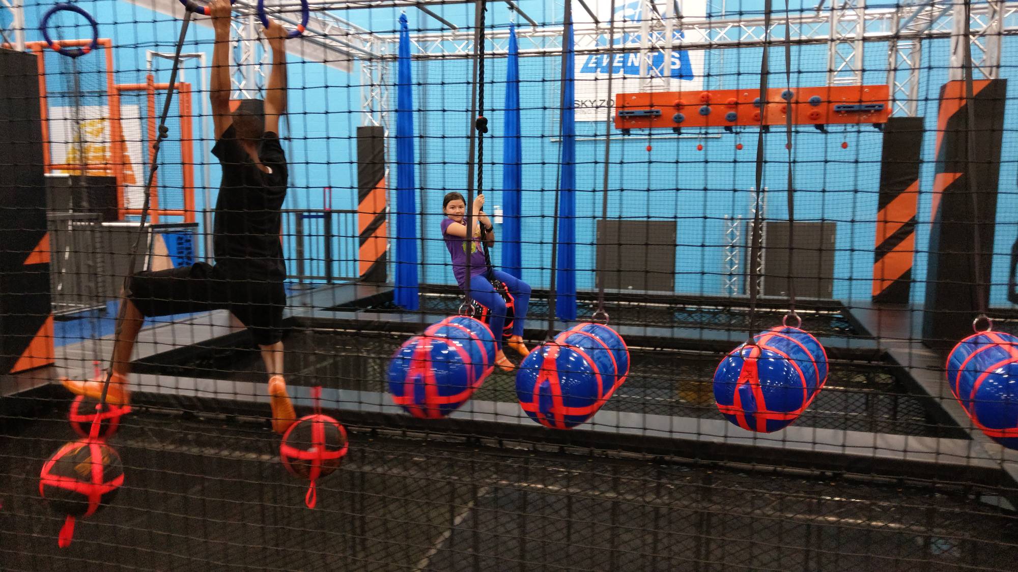 Urban Squash Toronto on Twitter "More action shots from a fun packed day at skyzone! 