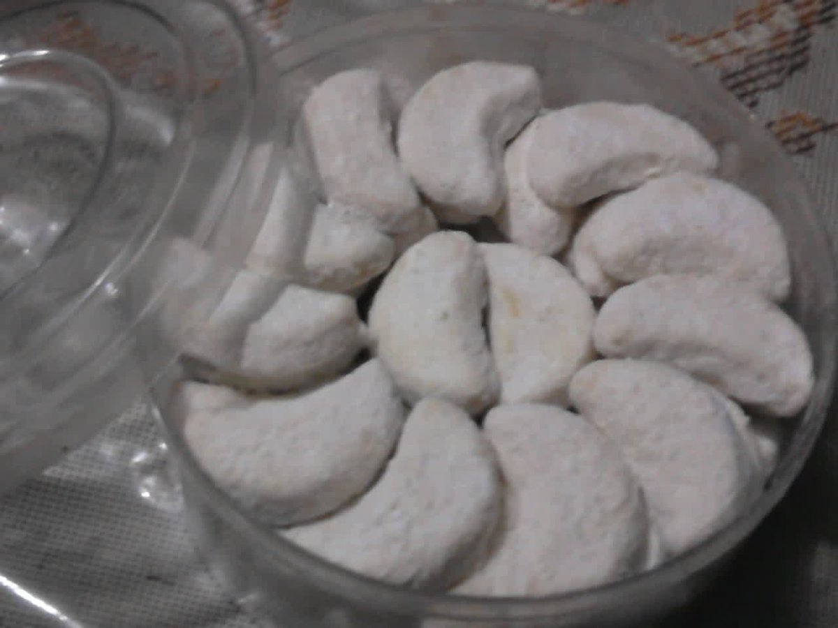 +

   Saroh tinggalkan kue-kue lebaran di <a href="/MasjidRPW/">MASJID BAITURRAHMAN</a> <a href="/MasjidRPW2/">MASJID BAITURAHMAN</a> siap disantap untuk semua santri, abi, umi, staff, ustad dan ustadzah sekalian.

   Btwterimakasihuntukgelarustadzahterademnyahehe

+